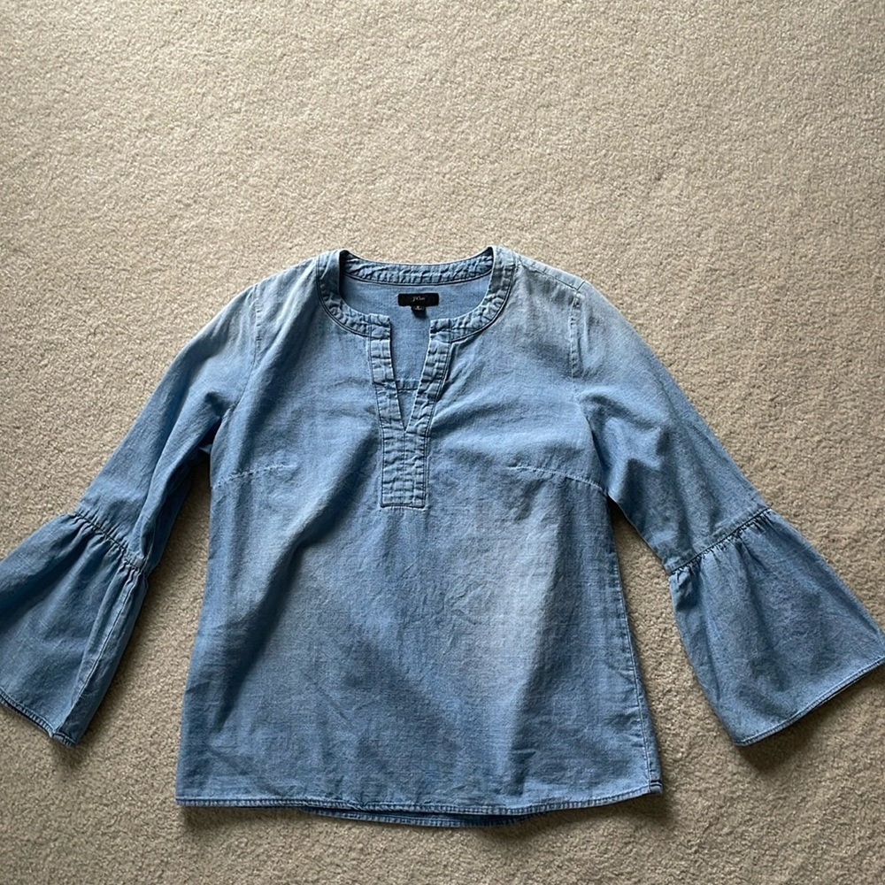 J Crew ladies chambray pop over with bell sleeves size small